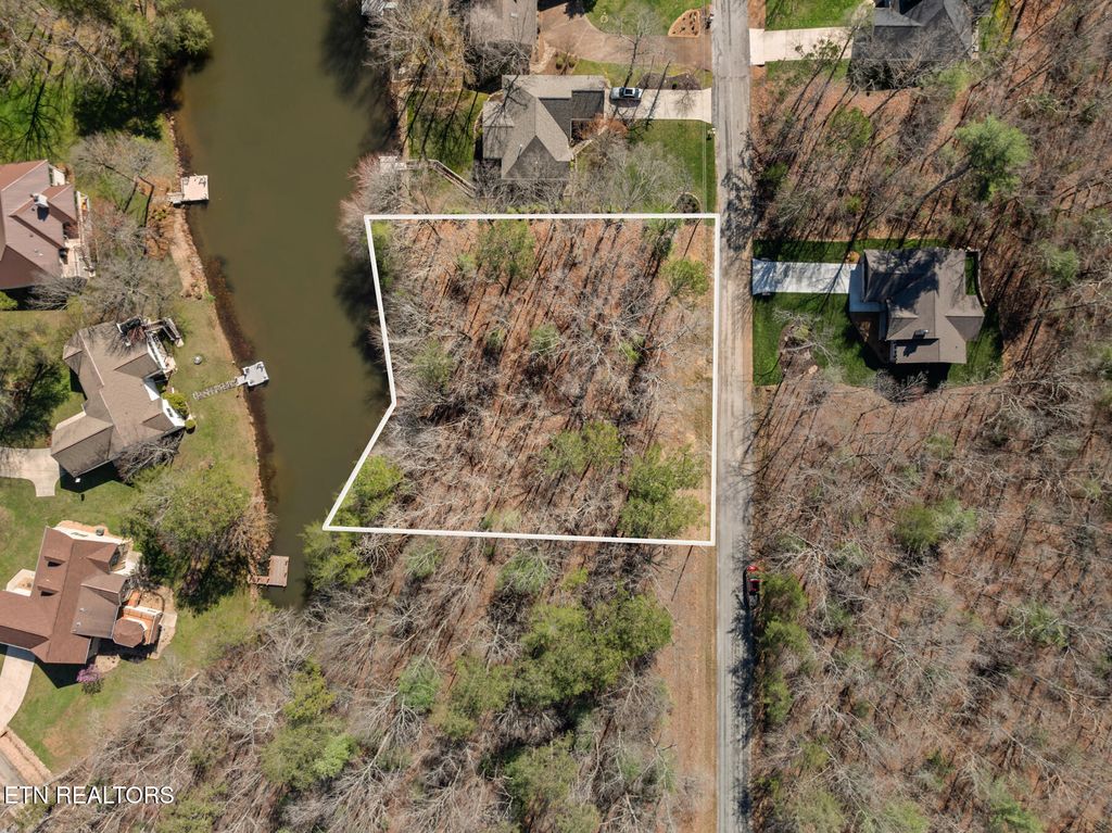 Photo of 150 Dalefield Loop, Crossville, TN 38558 (MLS # 1335953)