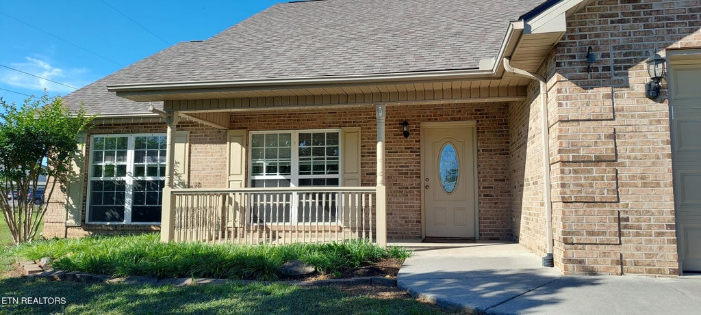 Photo of 931 Mercer Drive, Maryville, TN 37801 (MLS # 1358461)
