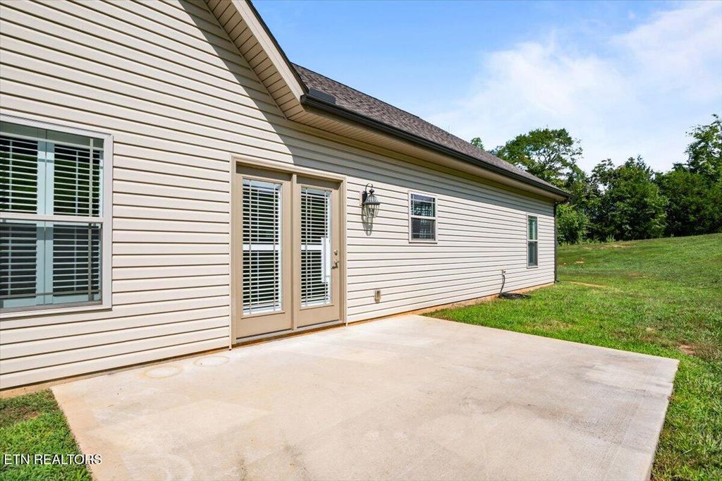 Photo of 221 Miller Rd, Clinton, TN 37716 (MLS # 1311432)