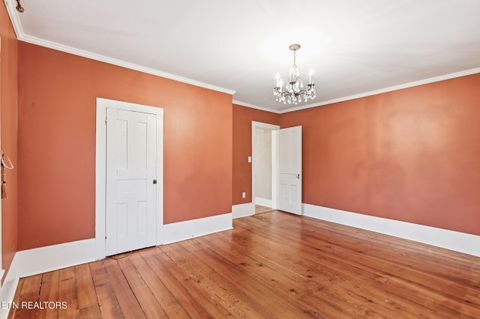 Tiny photo for 122 Binfield Rd, Maryville, TN 37801 (MLS # 1328272)