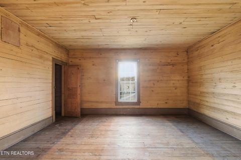 Tiny photo for 122 Binfield Rd, Maryville, TN 37801 (MLS # 1328272)