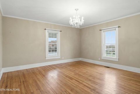 Tiny photo for 122 Binfield Rd, Maryville, TN 37801 (MLS # 1328272)