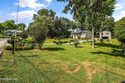 Tiny photo for 2812 Glenpark Rd, Knoxville, TN 37921 (MLS # 1357376)