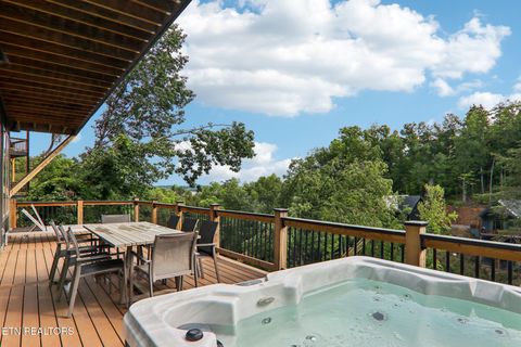 Tiny photo for 134 Jolene Way, Sevierville, TN 37876 (MLS # 1331762)