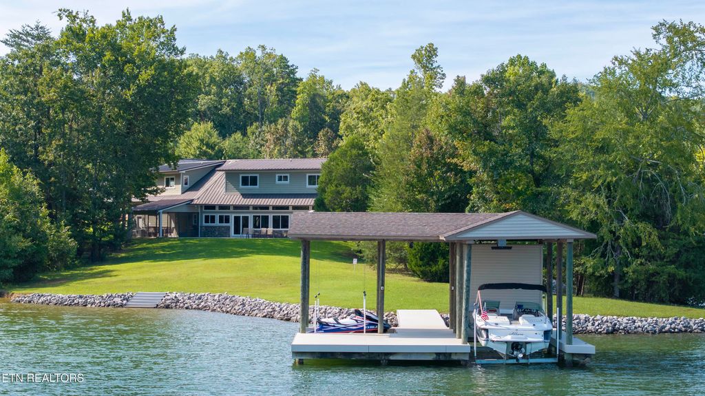 Photo of 199 Piney Bay Lane, Spring City, TN 37381 (MLS # 1339476)