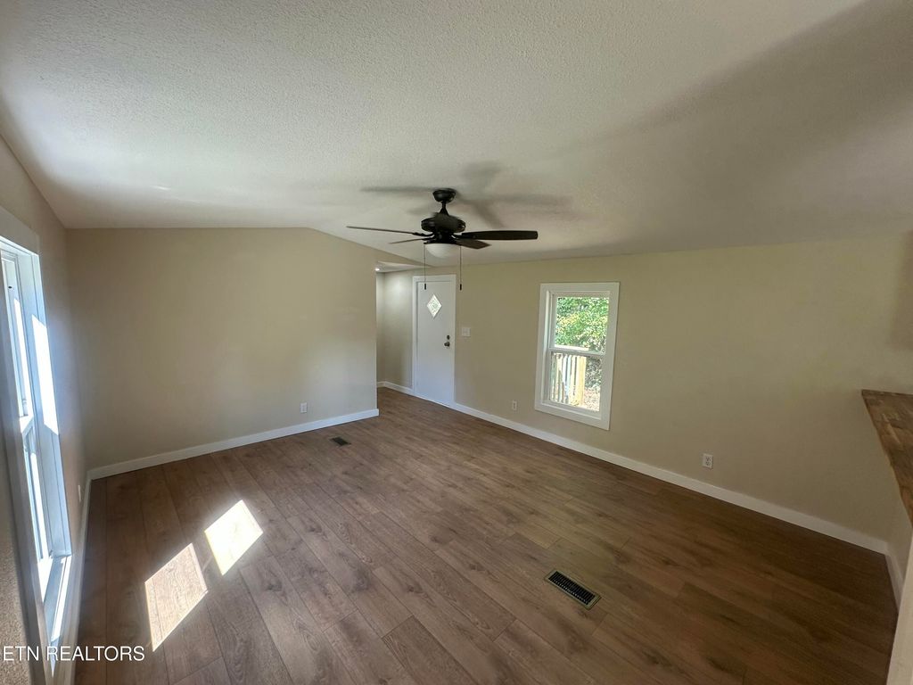 Photo of 6916 Sam Tillery Rd, Knoxville, TN 37918 (MLS # 1317224)