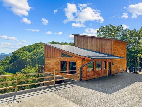 2459 Hawks Nest Way Sevierville TN 37862