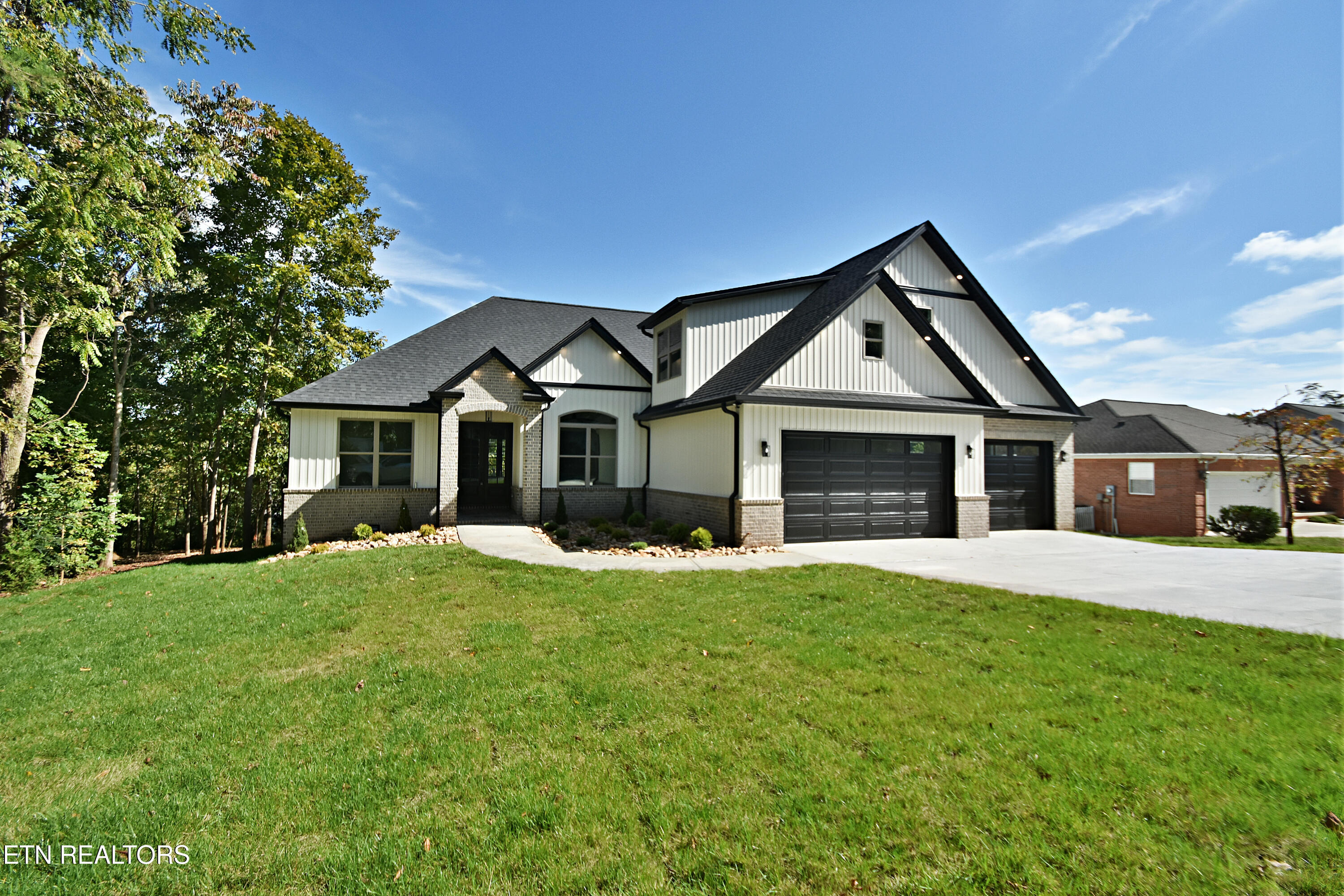 207 Walosi Lane