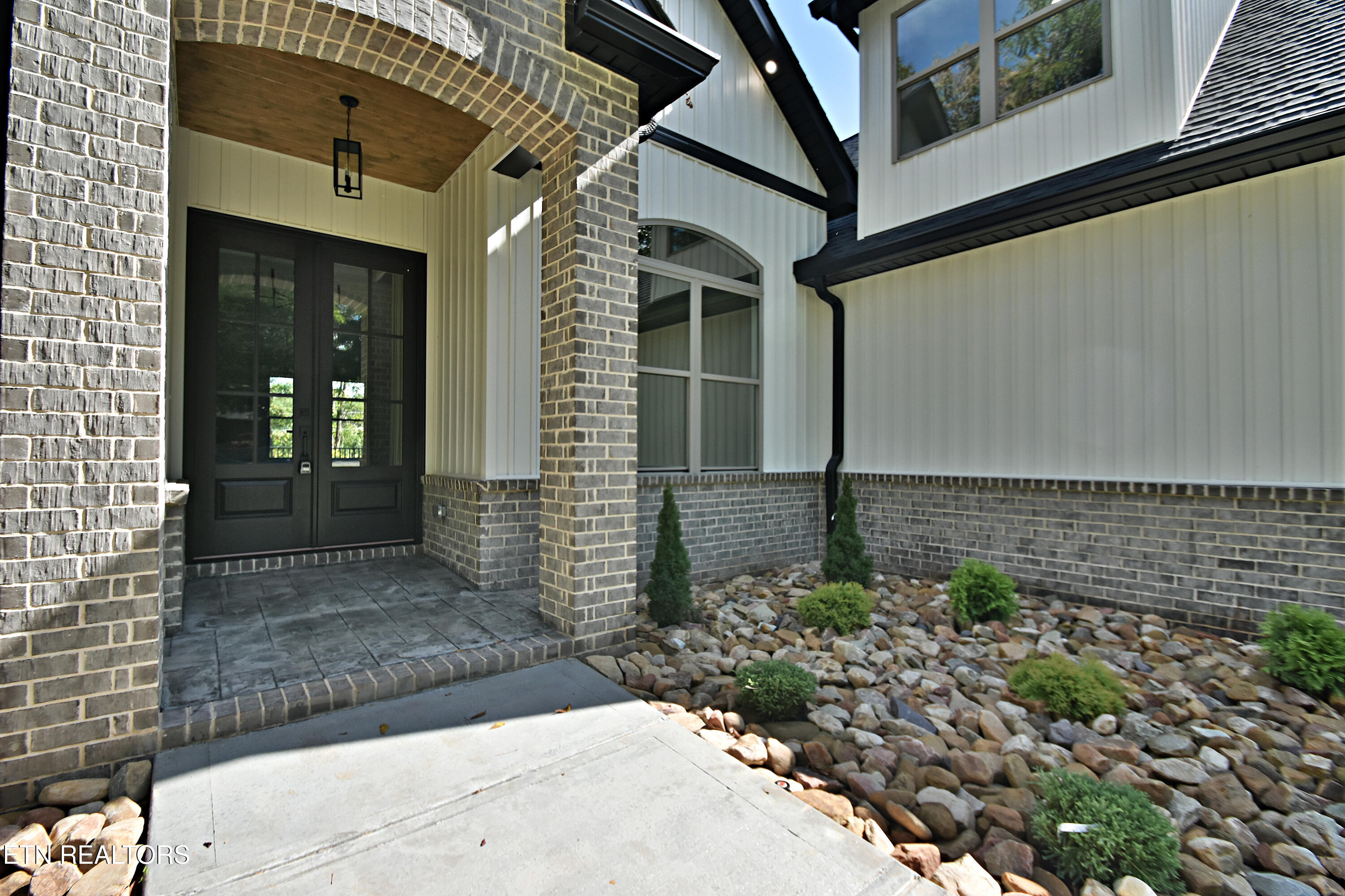 207 Walosi Lane