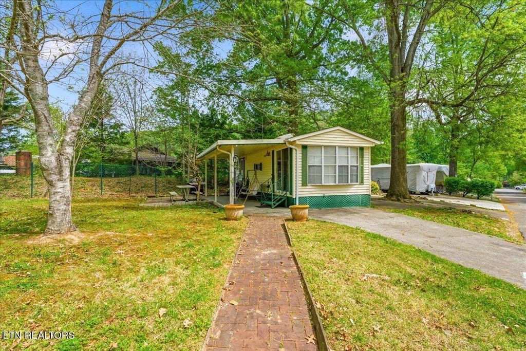 Photo of 176177 Highway 73, Townsend, TN 37882 (MLS # 1337678)