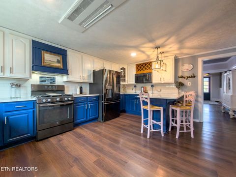 Tiny photo for 208 N B St, Lenoir City, TN 37771 (MLS # 1327495)