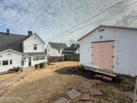 Tiny photo for 208 N B St, Lenoir City, TN 37771 (MLS # 1327495)