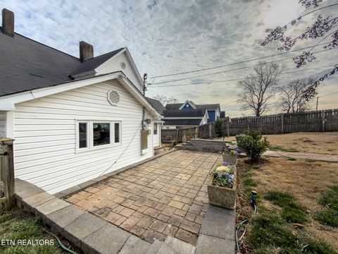 Tiny photo for 208 N B St, Lenoir City, TN 37771 (MLS # 1327495)