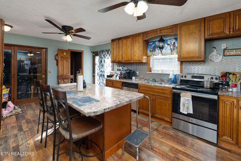 Tiny photo for 715 Robin Drive, New Tazewell, TN 37825 (MLS # 1327409)