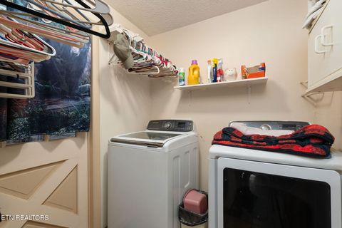 Tiny photo for 715 Robin Drive, New Tazewell, TN 37825 (MLS # 1327409)