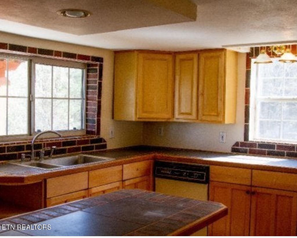 Photo of 2307 Fairview Rd, Tellico Plains, TN 37385 (MLS # 1244964)