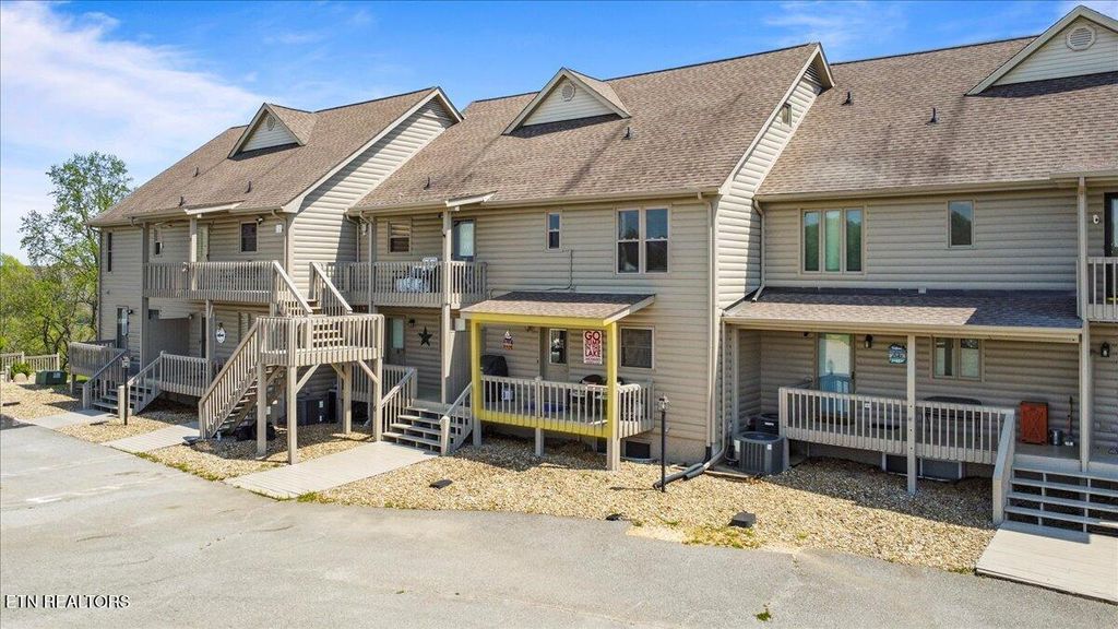 Photo of 470 Deerfield Landing #5, LaFollette, TN 37766 (MLS # 1312690)