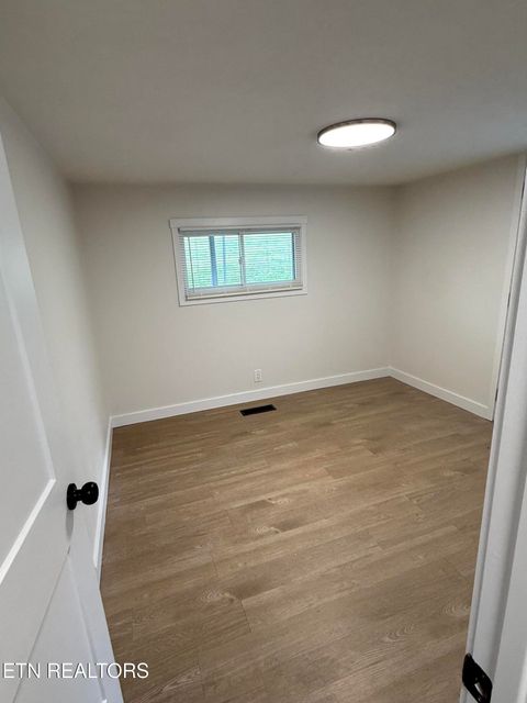 Tiny photo for 5320 Cain Rd, Knoxville, TN 37921 (MLS # 1320607)