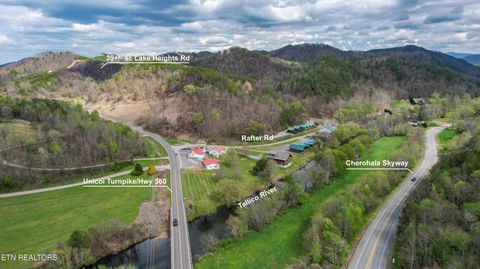 Photo of 3902 Lake Heights Rd, Tellico Plains, TN 37385 (MLS # 1334906)