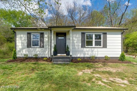 Photo of 1115 SE 21St St, Cleveland, TN 37311 (MLS # 1335255)