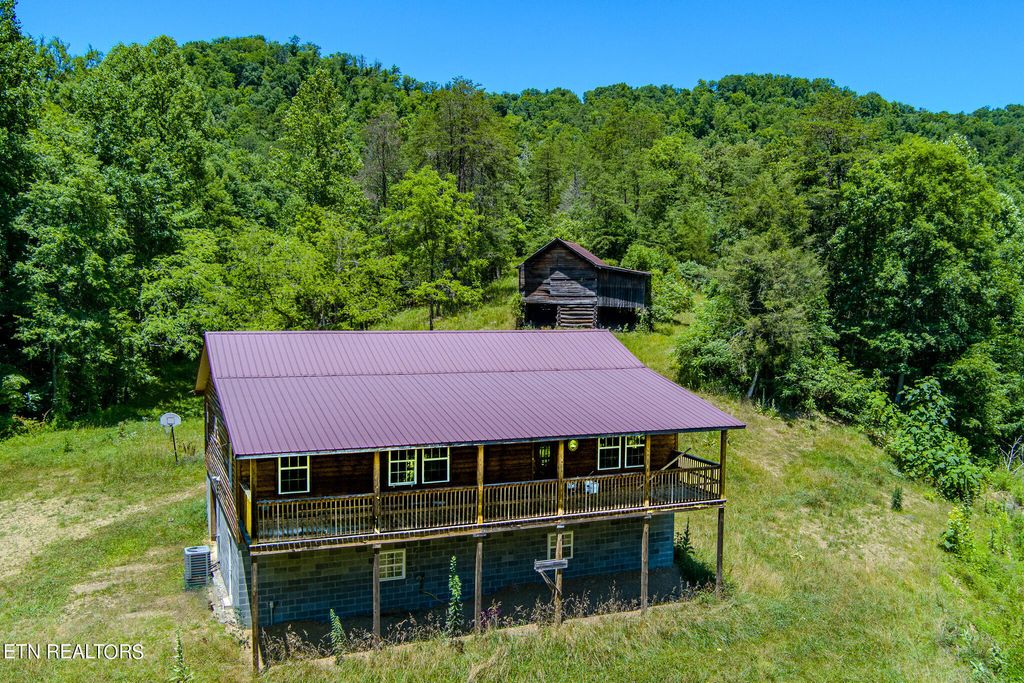 Photo of 6656 Caney Valley Rd, Tazewell, TN 37879 (MLS # 1269454)