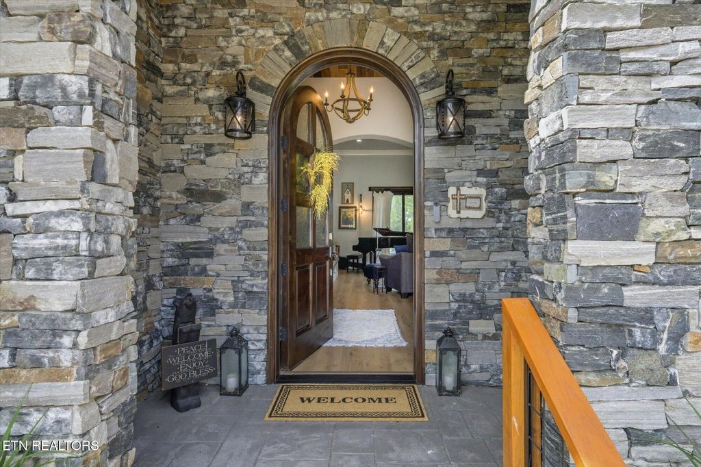 Photo of 3207 Hankins Lane, Knoxville, TN 37914 (MLS # 1338231)