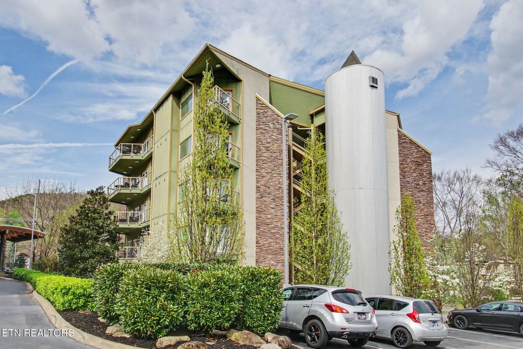 Photo of 513 McCarter Rd #4 m, Gatlinburg, TN 37738 (MLS # 1336859)