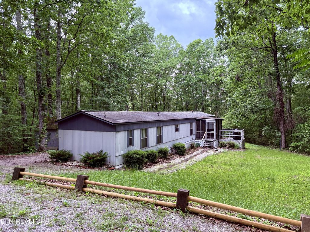 Photo of 312 Holderford Rd, Kingston, TN 37763 (MLS # 1301509)