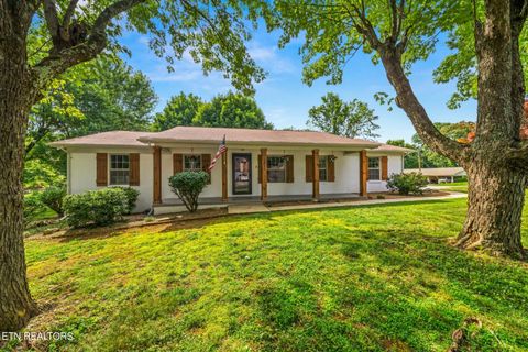 Single Family Residence in Maryville TN 1911 Alpine Drive.jpg