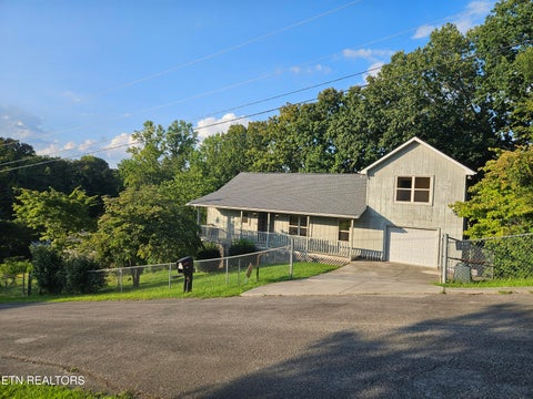 Tiny photo for 211 Sequoyah Tr, Rutledge, TN 37861 (MLS # 1359691)