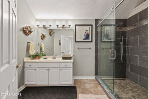 Tiny photo for 1189 Deerfield Way, LaFollette, TN 37766 (MLS # 1334311)