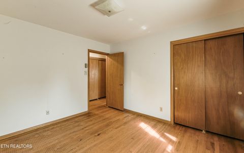 Tiny photo for 816 Whitehall Rd, Knoxville, TN 37909 (MLS # 1315758)