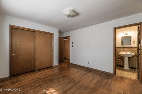 Tiny photo for 816 Whitehall Rd, Knoxville, TN 37909 (MLS # 1315758)