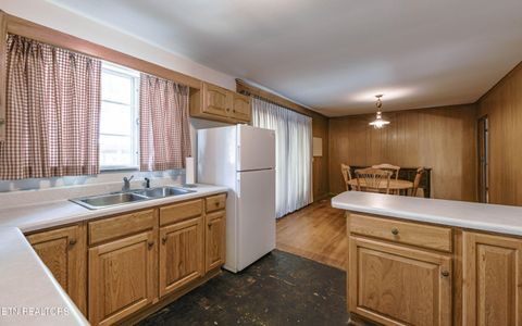 Tiny photo for 816 Whitehall Rd, Knoxville, TN 37909 (MLS # 1315758)