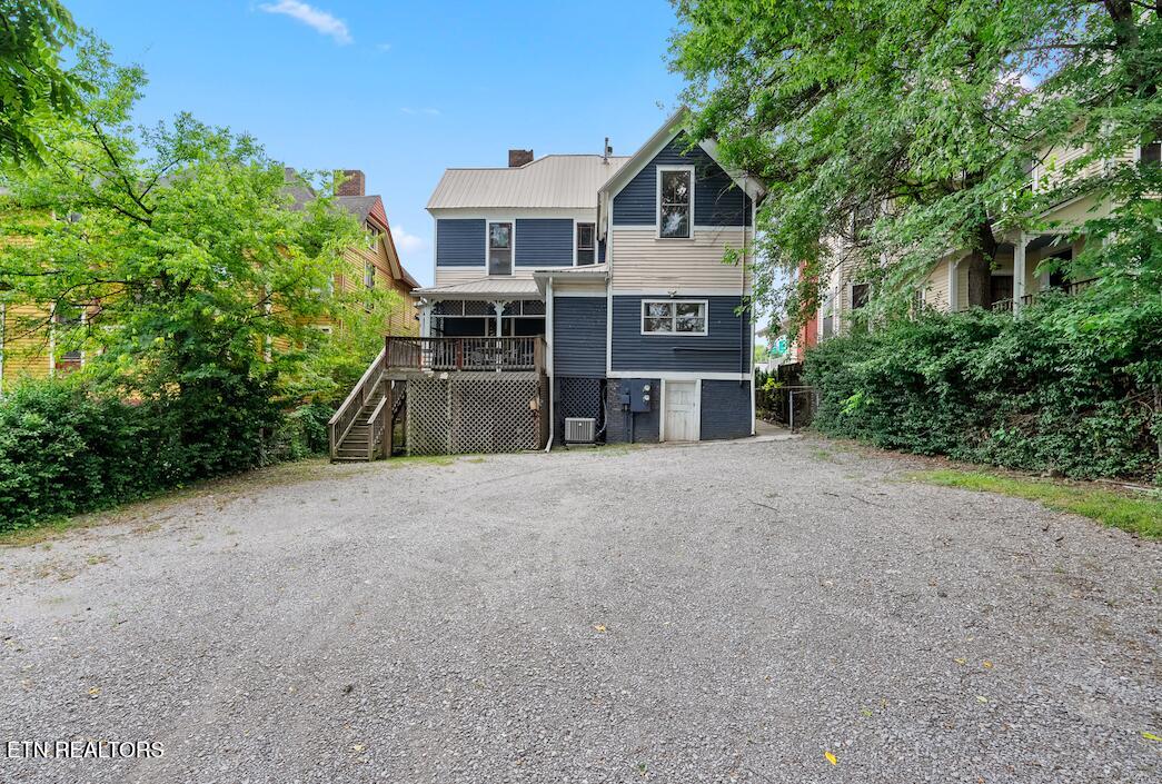 812 N 4th Ave