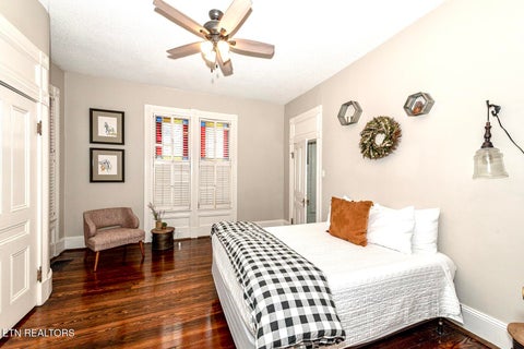 Tiny photo for 812 N 4th Ave, Knoxville, TN 37917 (MLS # 1350530)