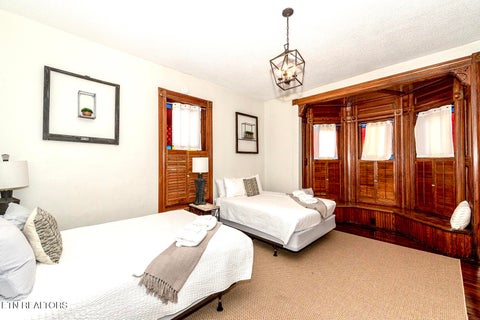 Tiny photo for 812 N 4th Ave, Knoxville, TN 37917 (MLS # 1350530)
