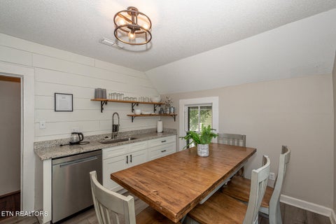 Tiny photo for 812 N 4th Ave, Knoxville, TN 37917 (MLS # 1350530)