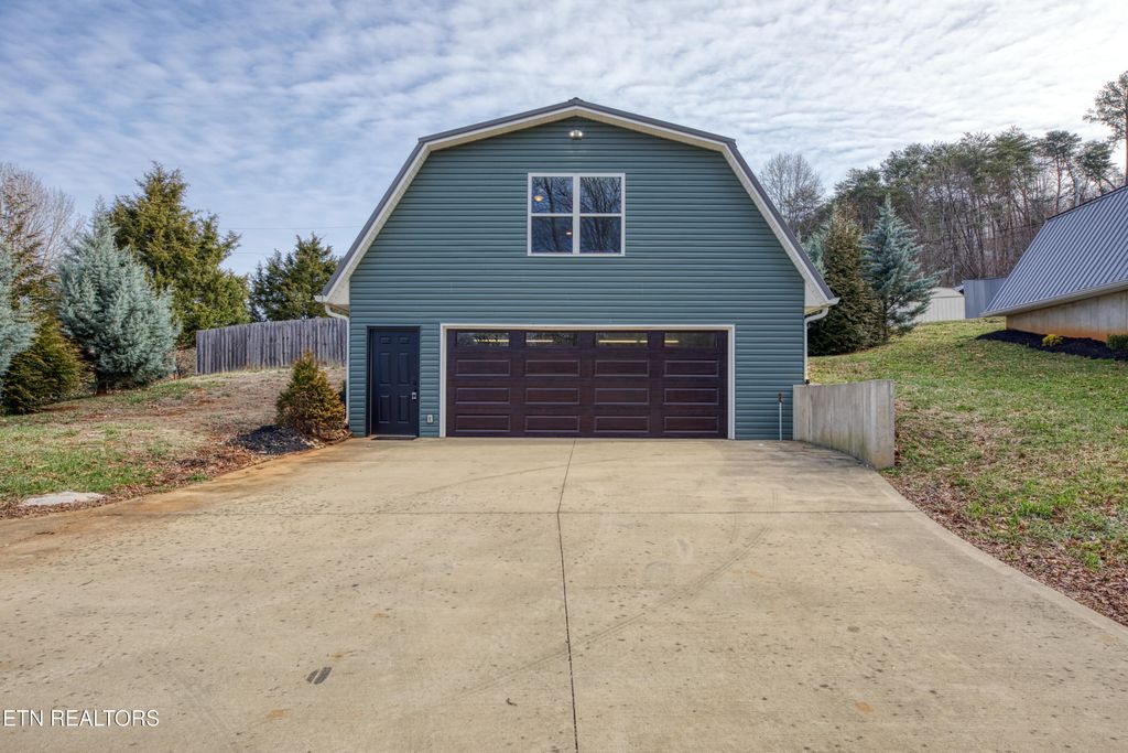 Photo of 1820 Andes Rd, Knoxville, TN 37931 (MLS # 1330718)