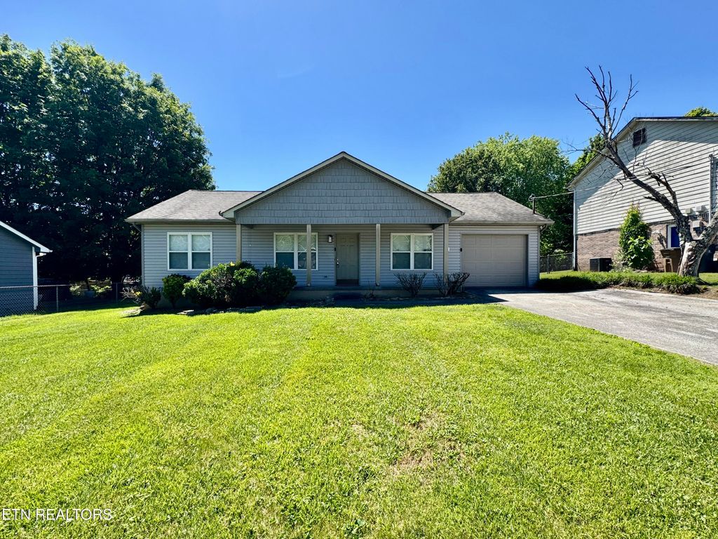 Photo of 4617 Baverton Drive, Knoxville, TN 37921 (MLS # 1341017)