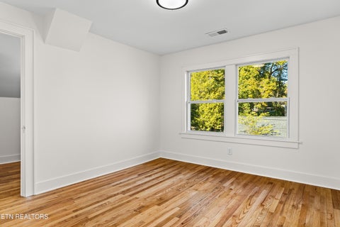 Tiny photo for 4610 Green Rd, Maryville, TN 37804 (MLS # 1359915)