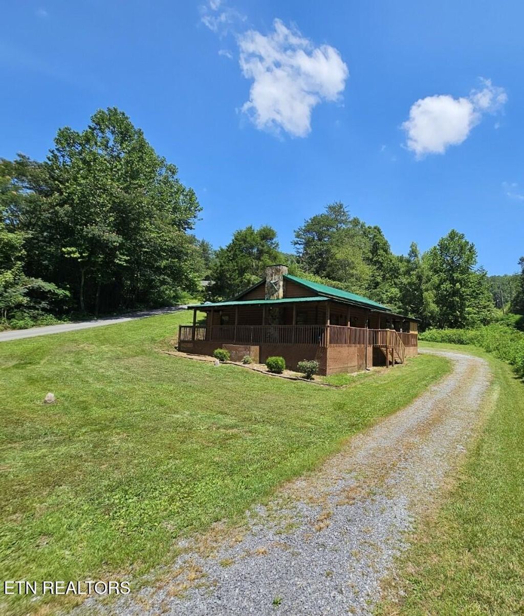 Photo of 1999 E Mountain View Way, Sevierville, TN 37862 (MLS # 1289336)