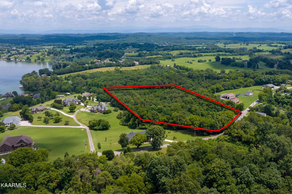 Photo of Gravelly Hills Rd, Louisville, TN 37777 (MLS # 1232534)