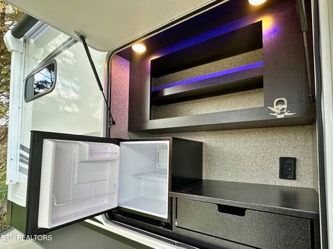 Tiny photo for 162 Highway 73, Townsend, TN 37882 (MLS # 1335023)