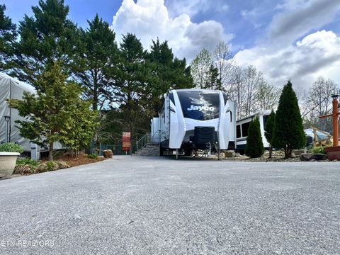 Photo of 162 Highway 73, Townsend, TN 37882 (MLS # 1335023)