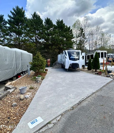 Tiny photo for 162 Highway 73, Townsend, TN 37882 (MLS # 1335023)