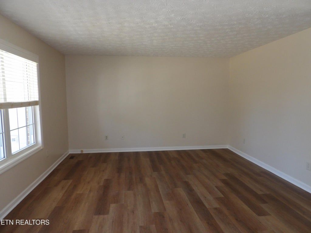 Photo of 2162 Ona Rd, Crossville, TN 38572 (MLS # 1356711)