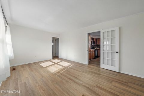 Tiny photo for 4317 Roaming Drive, Knoxville, TN 37912 (MLS # 1324110)