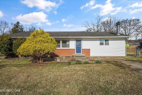 Photo of 4317 Roaming Drive, Knoxville, TN 37912 (MLS # 1324110)