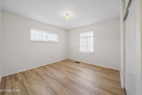 Tiny photo for 4317 Roaming Drive, Knoxville, TN 37912 (MLS # 1324110)